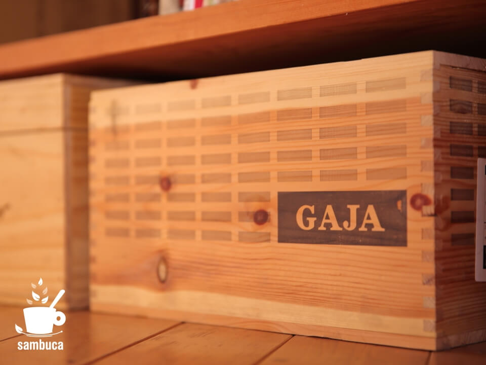 GAJA（ガヤ）のワイン木箱
