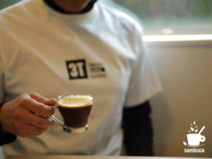 ベルウッドコーヒーラボにてシェケラート