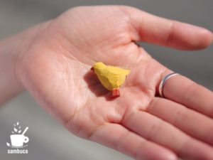 三谷龍二さんの、ヒヨコのブローチ