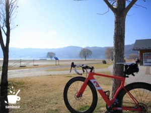 岡谷湖畔公園の駐車場からサイクリング・スタート