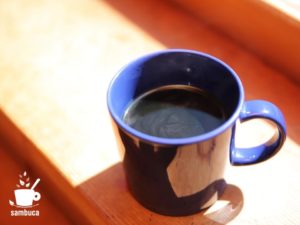 Post Coffeeのコーヒーを飲みながら