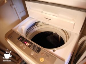 洗濯機でパンツを濡らします